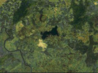 Vista satélite del lago Monoun. Wikimedia Commons